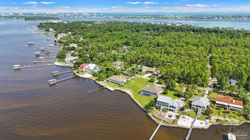 5452 N Shore Rd, Pensacola, FL, 32507-9700 | Card Image