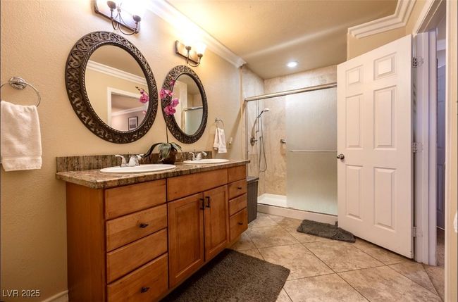 3597 Cochise Ln, House other with 4 bedrooms, 4 bathrooms and null parking in Las Vegas NV | Image 18