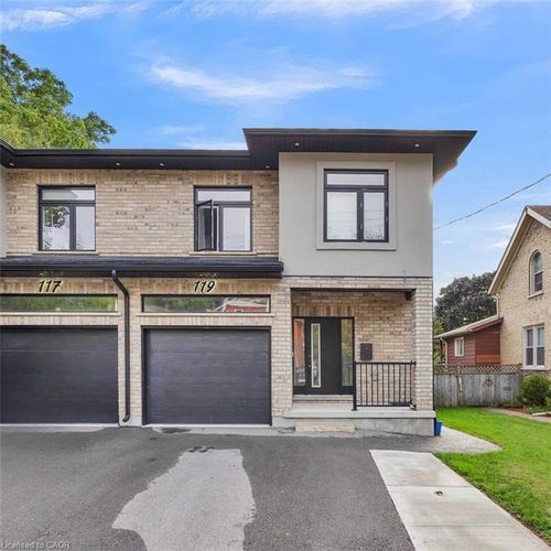 119 Waterloo St, Kitchener, ON, N2H3V5 | Card Image