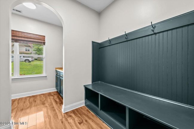 Mudroom | Image 10