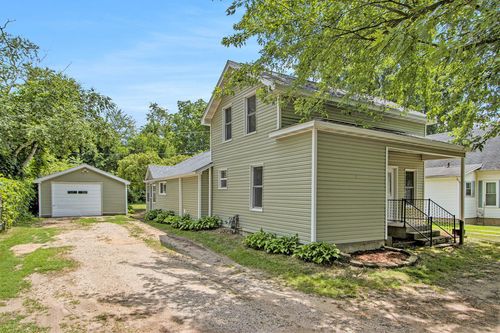 108 N State St, Gobles, MI, 49055-9702 | Card Image