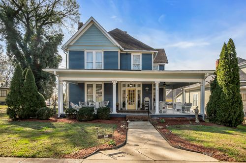 305 Washington St E, Fayetteville, TN, 37334-2547 | Card Image