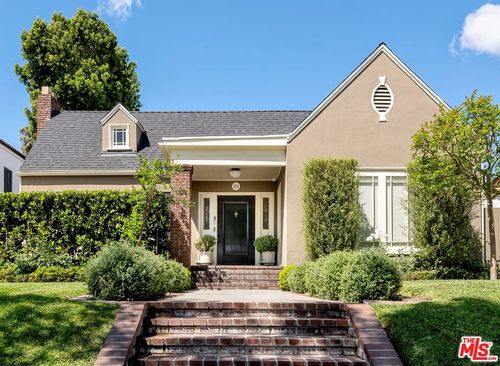 101 N Arden Blvd, Los Angeles, CA, 90004-3714 | Card Image