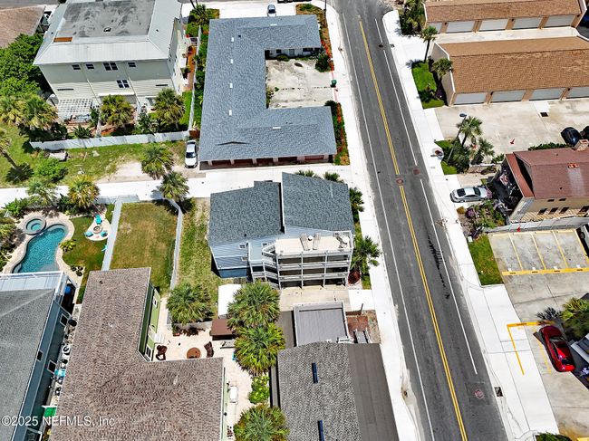724 1 St St S, Home with 5 bedrooms, 5 bathrooms and null parking in Jacksonville Beach FL | Image 93