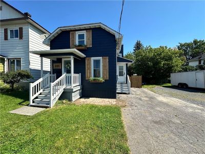 405 Cumberland St, House other with 3 bedrooms, 2 bathrooms and 3 parking in Cornwall ON | Image 1