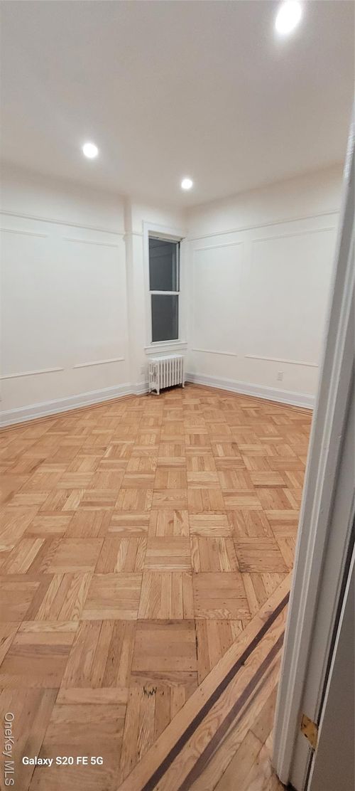 apt-2-238 Braddock Ave, Bellerose, NY, 11426-1165 | Card Image