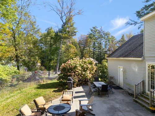 115 Country Hl, Brattleboro, VT, 05301-6869 | Card Image