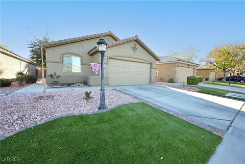 5699 Great Eagle Court, Las Vegas, NV, 89122 | Card Image