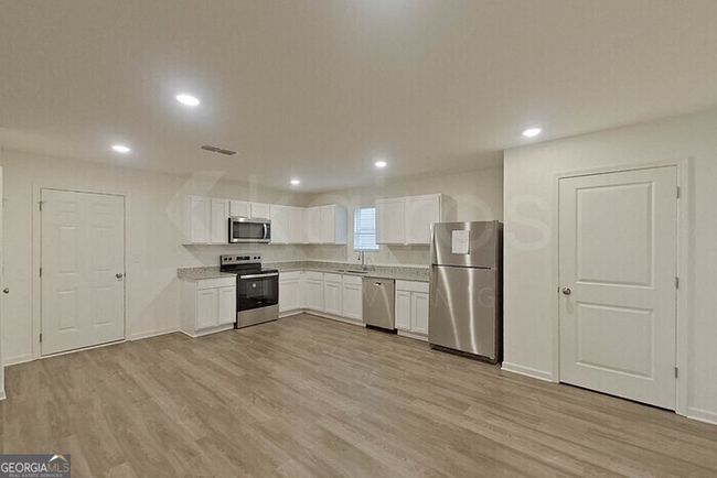 166 Price Mill Trl, House other with 4 bedrooms, 3 bathrooms and null parking in Warner Robins GA | Image 5