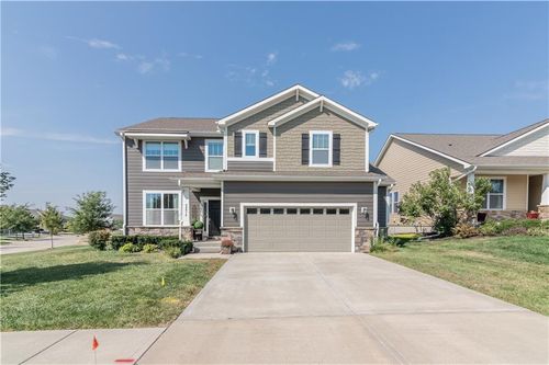 23614 W 92nd St, Lenexa, KS, 66227-7801 | Card Image