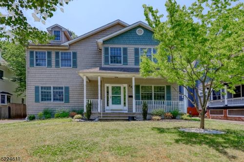 204 Lorraine Ave, Montclair, NJ, 07043-1915 | Card Image