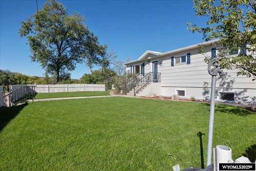 603 W Wheatland St, Guernsey, WY, 82214-5195 | Card Image