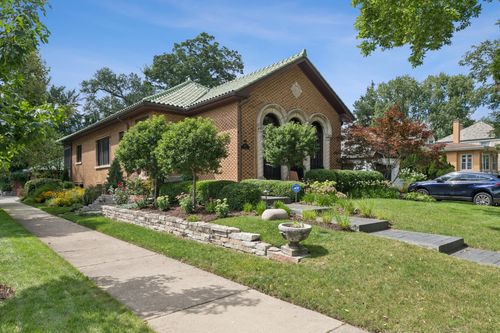 1101 Rossell Ave, Oak Park, IL, 60302-1101 | Card Image
