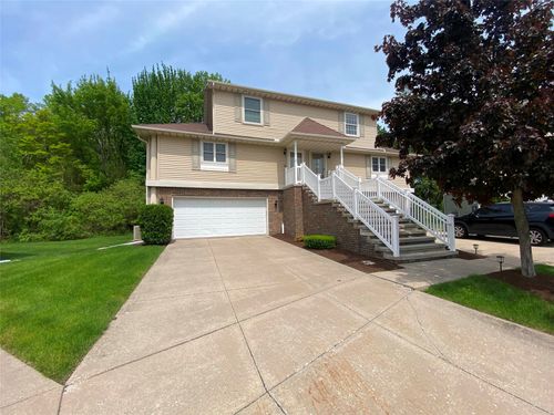 6123 Glen Eagles Dr, Erie, PA, 16509-8303 | Card Image