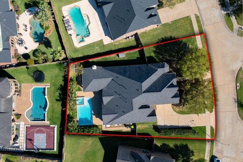 28322 Wild Mustang Ln, Fulshear, TX, 77441-2064 | Card Image