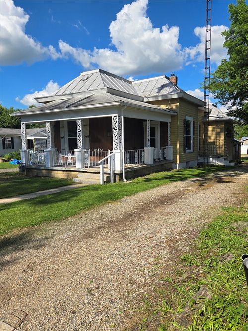 622 Union Street, Union City, OH, 47390 | Card Image