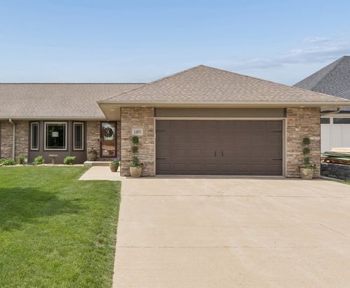 1405 N 20th St, Clear Lake, IA, 50428-2015 | Card Image