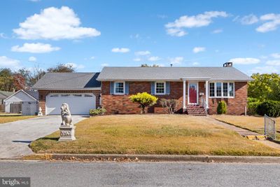 59 Spruce Street, House other with 3 bedrooms, 2 bathrooms and null parking in PENNS GROVE NJ | Image 2