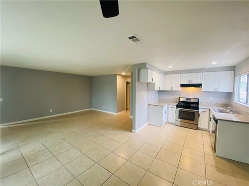 apt-d-532 E Lugonia Ave, Redlands, CA, 92374-2474 | Card Image