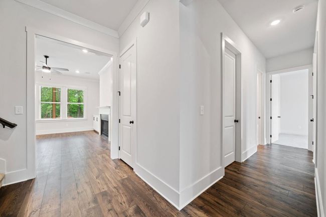 214 Summit View Ln, Home with 3 bedrooms, 3 bathrooms and 2 parking in Ellijay GA | Image 5