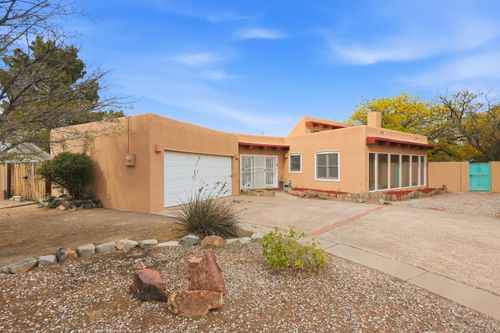 1181 Mesa Loop Nw, Los Lunas, NM, 87031-8323 | Card Image