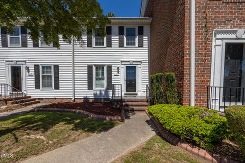2217 Nash Pl N, Wilson, NC, 27896-1711 | Card Image