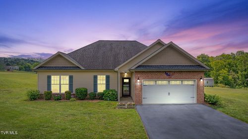 1645 Old Stagecoach Rd, Jonesborough, TN, 37659-5061 | Card Image
