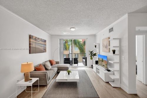apt-1511-17100 N Bay Rd, Sunny Isles Beach, FL, 33160-3458 | Card Image