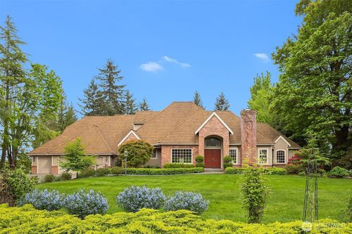 26207 Ne 34th Street, Redmond, WA, 98053 | Card Image