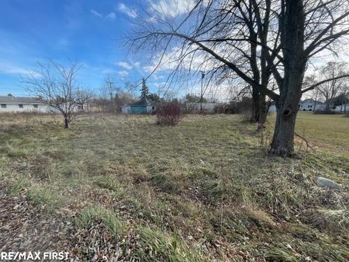 7240 Wisteria Rd, Lexington, MI, 48450-8974 | Card Image