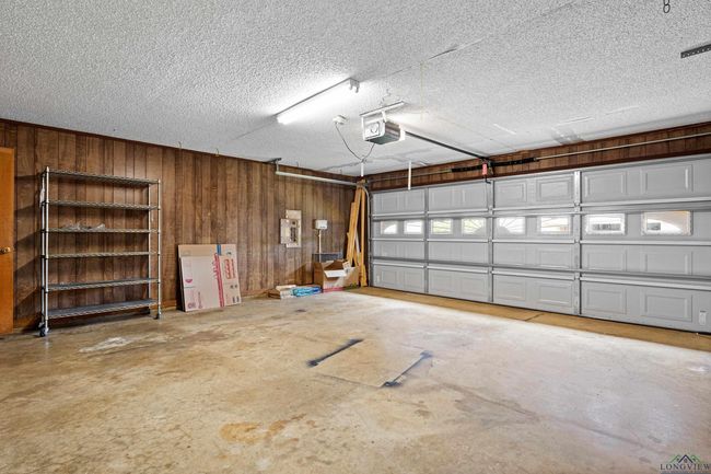 1307 Spring Tree Ln, House other with 3 bedrooms, 3 bathrooms and null parking in Kilgore TX | Image 41