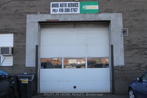2-70 Lepage Crt, North York, ON, M3J1Z9 | Card Image