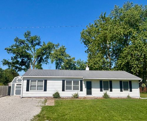 805 N Reel Ave, Salem, IL, 62881-1100 | Card Image