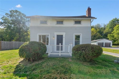 7440 Stewart Sharon Rd, Hubbard, OH, 44425-3036 | Card Image