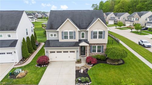 36127 Harbor Dr, North Ridgeville, OH, 44039-1583 | Card Image