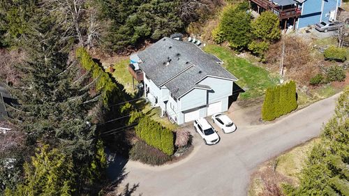 11043 Victorson Ct, Ketchikan, AK, 99901-9219 | Card Image