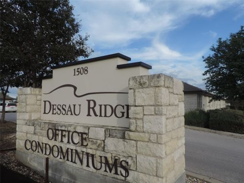 ste-705-1508 Dessau Ridge Ln, Austin, TX, 78754-2122 | Card Image