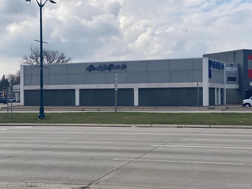 6530 Allen Rd, Allen Park, MI, 48101-2002 | Card Image
