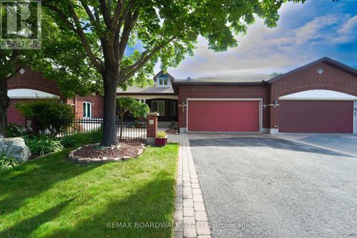 3 Coulson Crt, Kanata, ON, K2K2X8 | Card Image