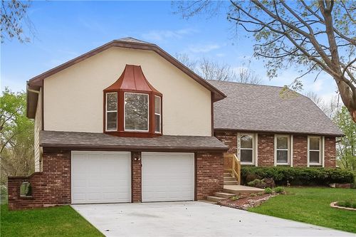 5907 Westridge Rd, Kansas City, MO, 64133-4359 | Card Image