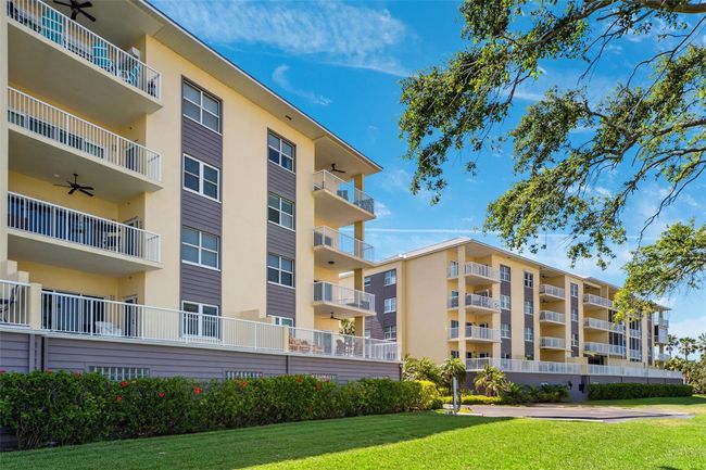 APT-2501 - 425 150 Th Ave, Condo with 3 bedrooms, 2 bathrooms and null parking in MADEIRA BEACH FL | Image 53