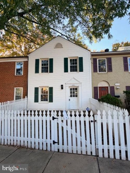 9203 Hood Rd, MANASSAS, VA, 20110-5904 | Card Image