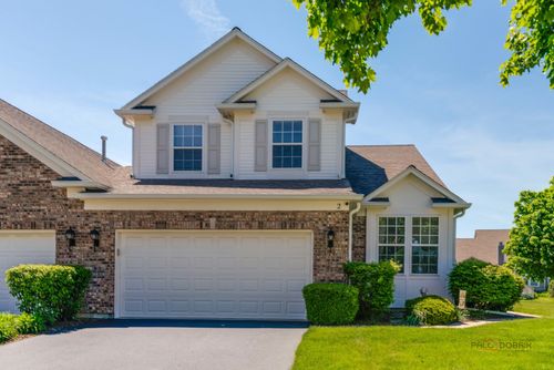 2 Tiverton Ct, Algonquin, IL, 60102-6290 | Card Image