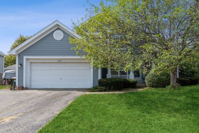 233 Mondovi Drive, House other with 5 bedrooms, 3 bathrooms and 5 parking in Oswego IL | Image 2