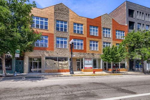 204-1962 W Lawrence Ave, Chicago, IL, 60640-4095 | Card Image