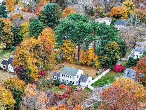 60 Warwick Dr, Westwood, MA, 02090-2618 | Card Image