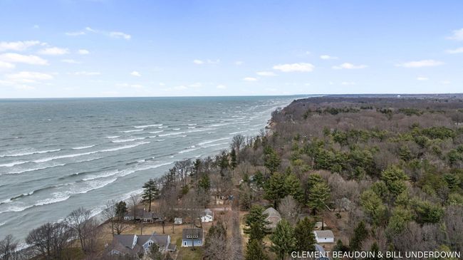 2 - prime location | Image 62