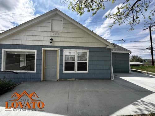 952 &amp; 954 S Jackson Street, Casper, WY, 82601 | Card Image