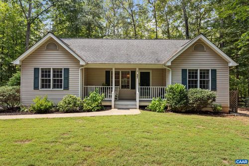 37 Riverside Dr, PALMYRA, VA, 22963-2017 | Card Image