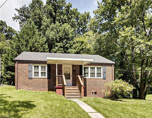 310 S High St, Asheboro, NC, 27203-5824 | Card Image
